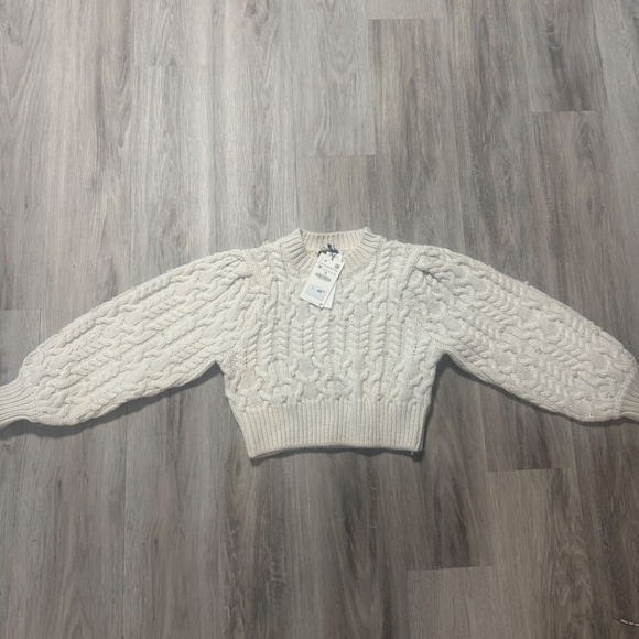 Cropped Zara sweater - Picture 2 of 4